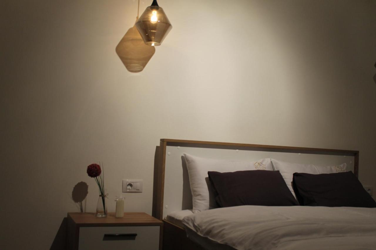 Belov Rooms And Apartments Демир-Капія Екстер'єр фото